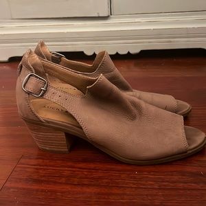 Lucky Brand open toe wedge